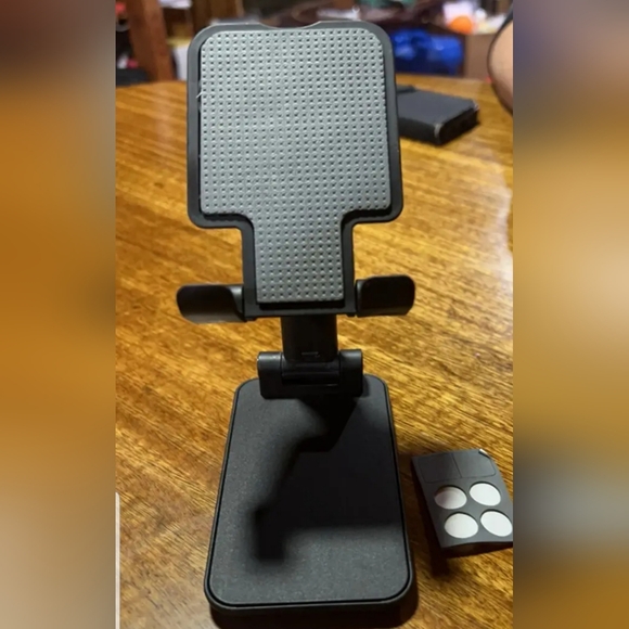 Foldable Mobile Phone & Tablet Stand Holder - Angle Height Adjustable - Black - Picture 5 of 8